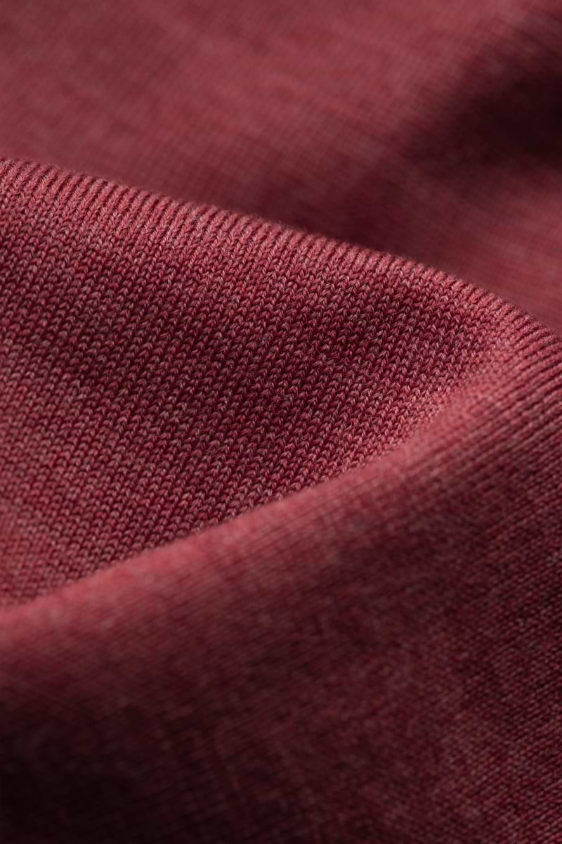 V-Neck Coral Red - Hover