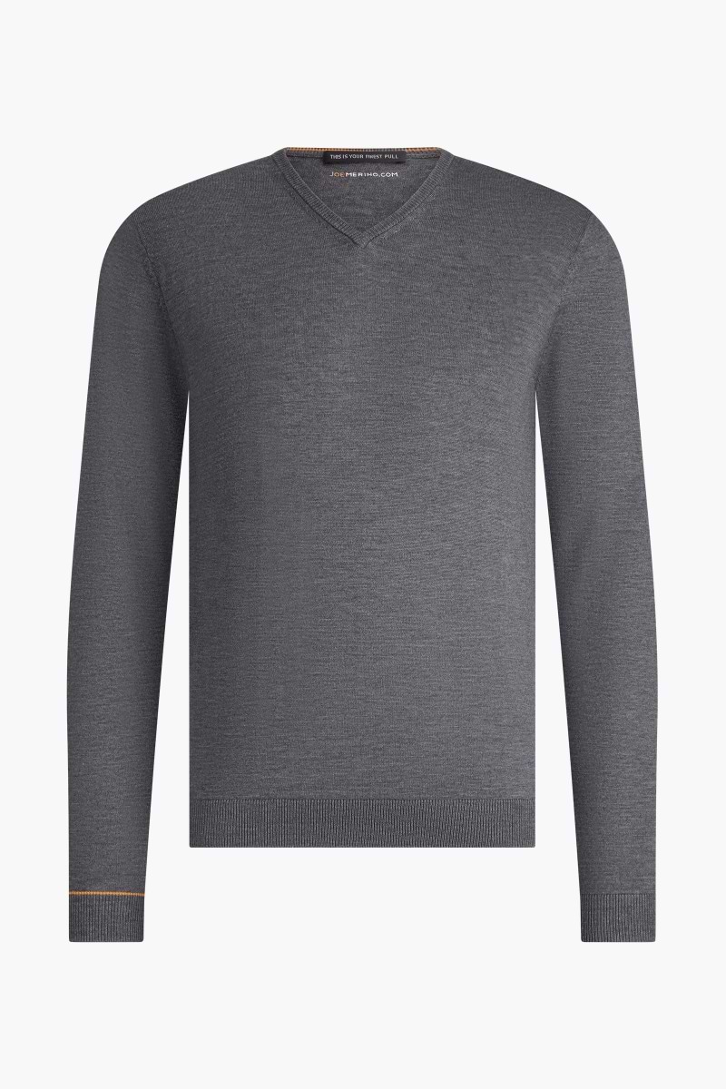 Extra soft V-neck sweater for men | Joe Yak V-neck