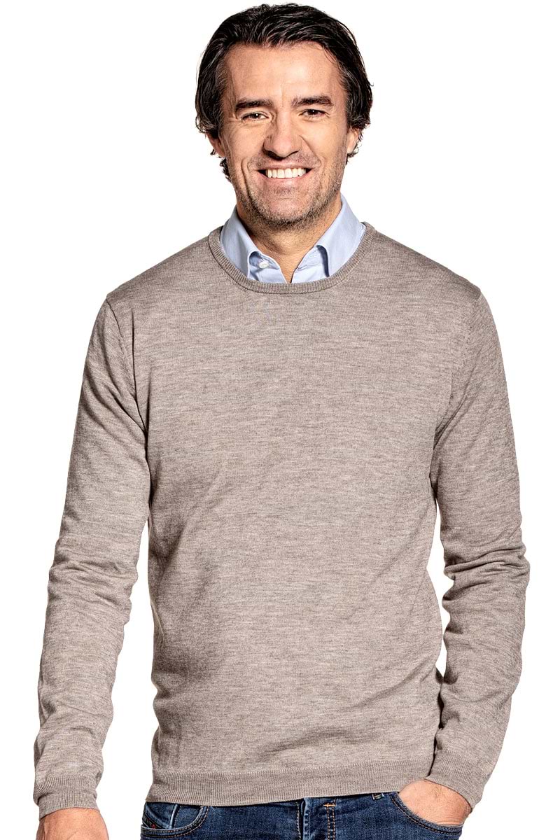 Yak wool crew neck sweater for men made of Merino wool in Beige