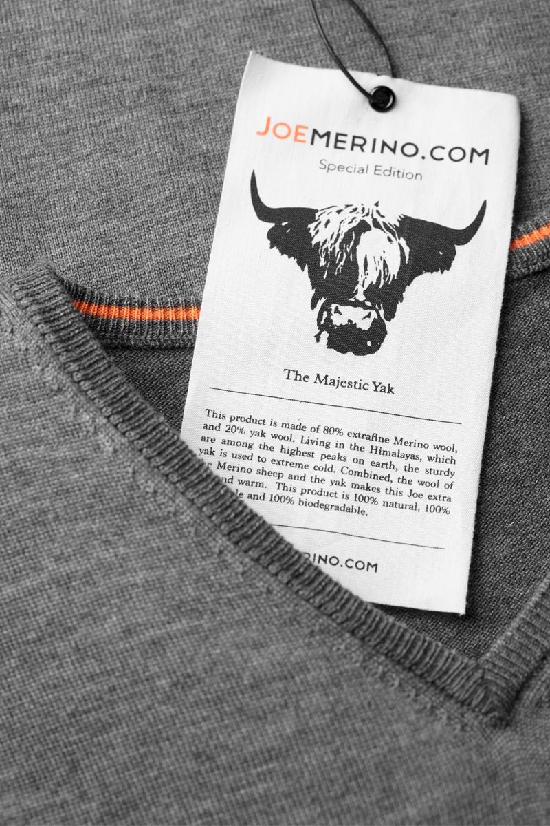 Extra soft V-neck sweater for men | Joe Yak V-neck