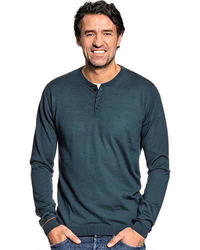 Grüner Pullover mit Knopfleiste